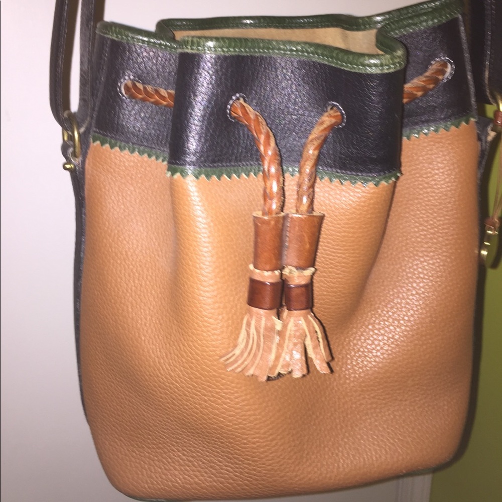 Dooney and Bourke Bucket bag